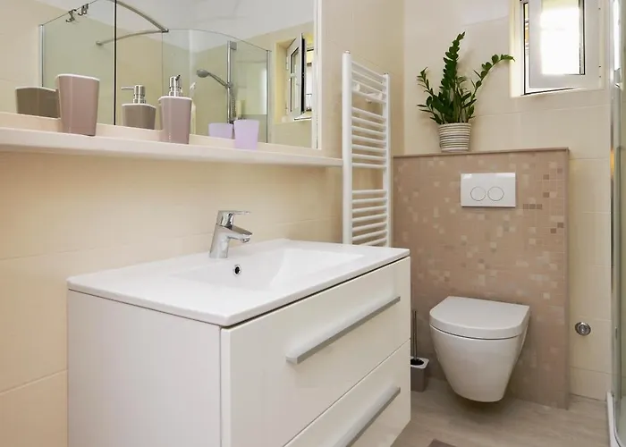 Apartment Dvor - Ap4, Ap5, Ap6